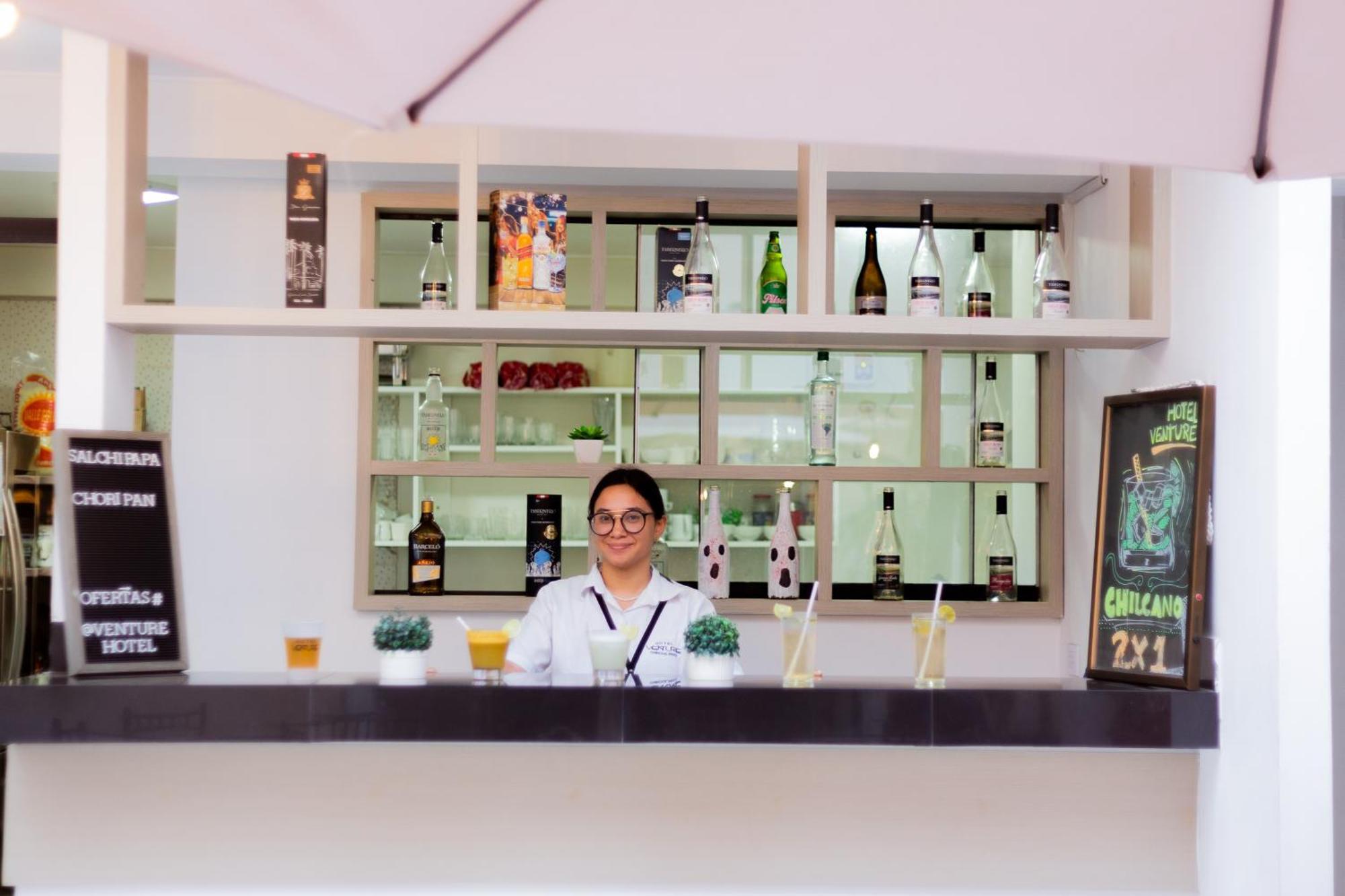 Hotel Venture Chincha Alta Buitenkant foto